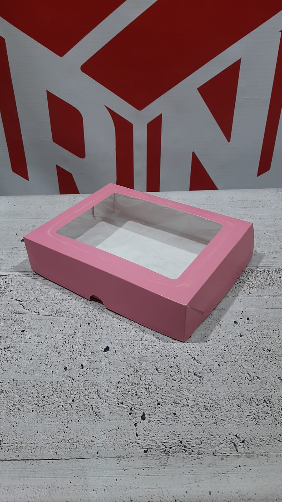 Caja rosa 22x17 con visor