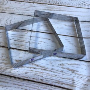 Aro perforado cuadrado 20 cm (4 cm de altura) cooper