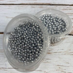 Perlas Plateadas x 100  grs. aprox. C.A.