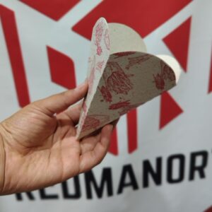 Cono P/Papas Fritas Chico 13 cm. x 50 u.