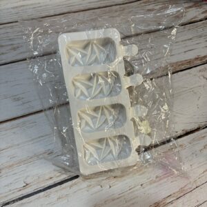 MOLDE SILICONA PALETA DE HELADO FACETADA Chica X 4 Unid. 19X11 Cm. IMP. 42989