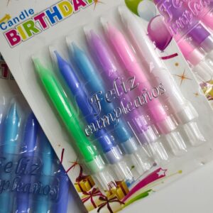 Vela Con Frase Feliz Cumpleaños 10 cm.  x 6 unid. -  Colores Surtidos IMP. 52397