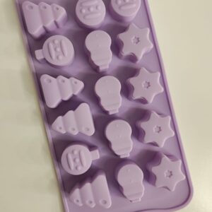 Molde Silicona 16 Adornos Navideños 20x10 cm. IMP. 52431