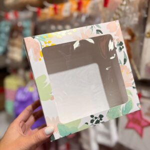 Caja 18x18 floreada
